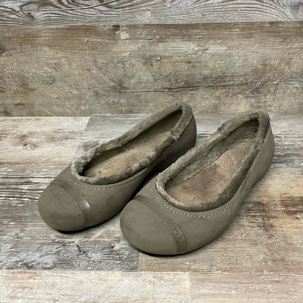 Cozy Women's Shoes in Brown